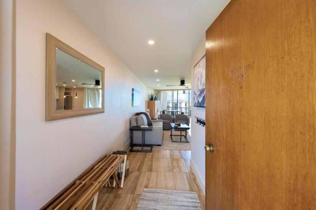 Apartmán Hale Ono Loa 403- Top Floor, Ocean View, & Complete Modern Remodel Kahana Exteriér fotografie